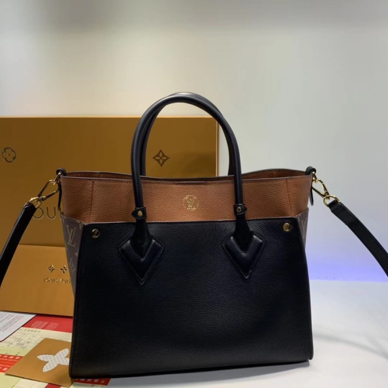 Wholesale Luxury Louis Vuitton On My Side M53823 - Image 8