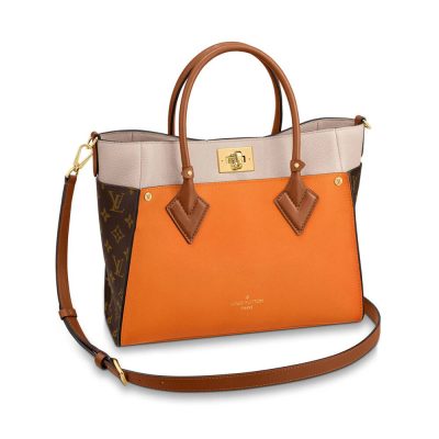 Wholesale Luxury Louis Vuitton On My Side M56077