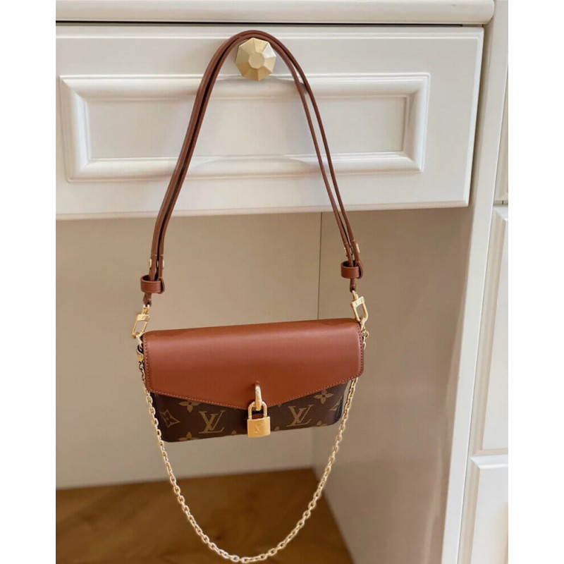 Wholesale Luxury Louis Vuitton Padlock On Strap M80559 M80763 - Image 3