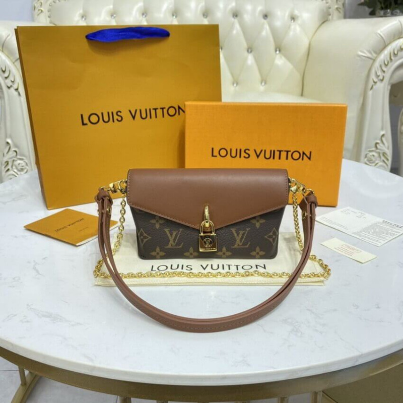 Wholesale Luxury Louis Vuitton Padlock On Strap M80559 M80763 - Image 5