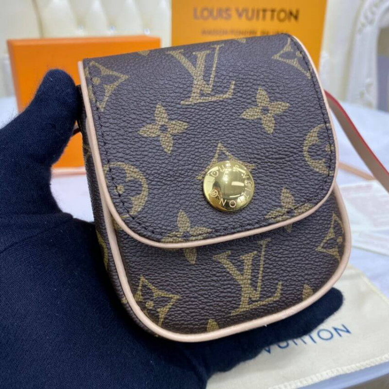 Wholesale Luxury Louis Vuitton Pochette Cancun Pouch M60018 - Image 10