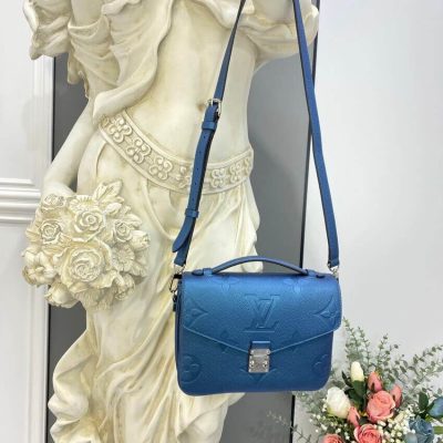 Alternative view of Wholesale Luxury Louis Vuitton Pochette Metis M59211 Navy Nacre