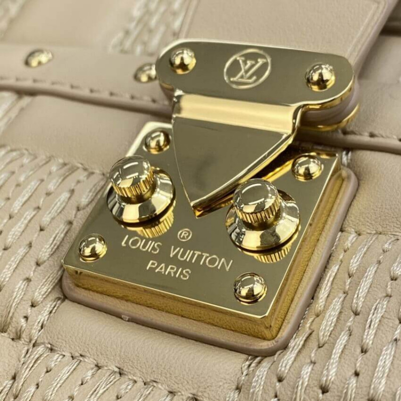 Wholesale Luxury Louis Vuitton Pochette Troca M59046 M59048 M59049 - Image 10