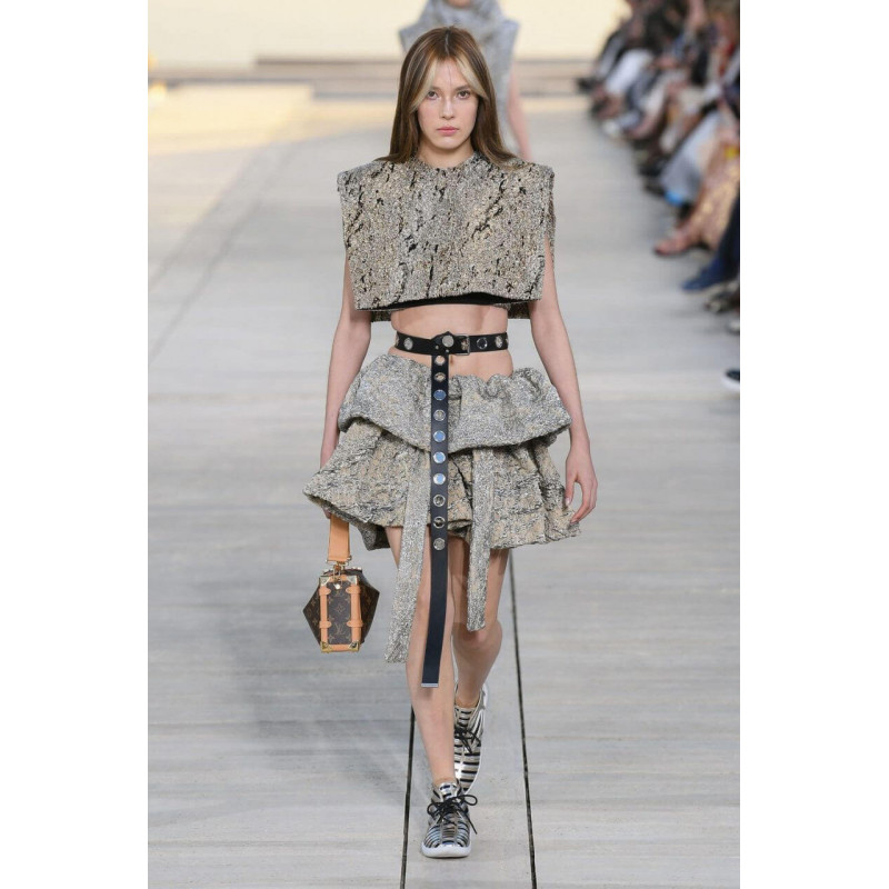 Wholesale Luxury Louis Vuitton Side Trunk Pm M46358 - Image 3