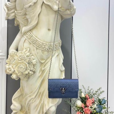 Alternative view of Wholesale Luxury Louis Vuitton Vavin Chain Wallet M59077 Navy Nacre