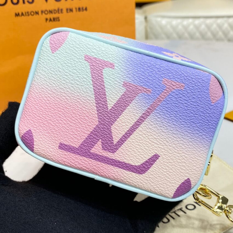 Wholesale Luxury Louis Vuitton Wapity Case M81339 - Image 6