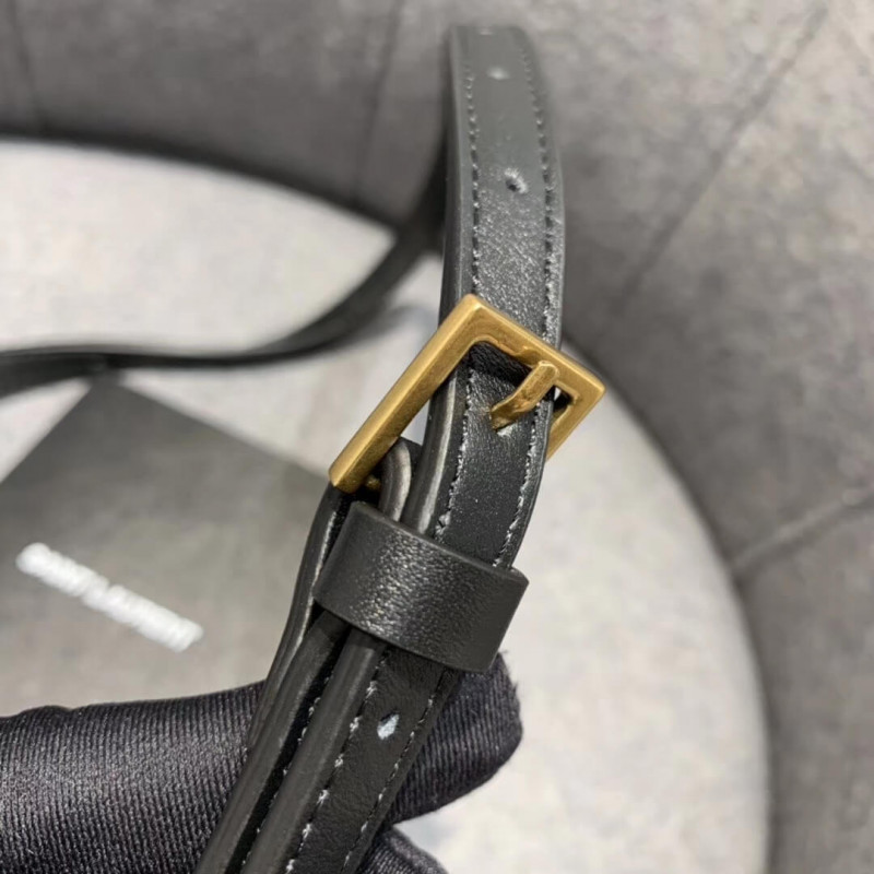 Wholesale Luxury Saint Laurent Lou Belt Bag 534817 - Image 9
