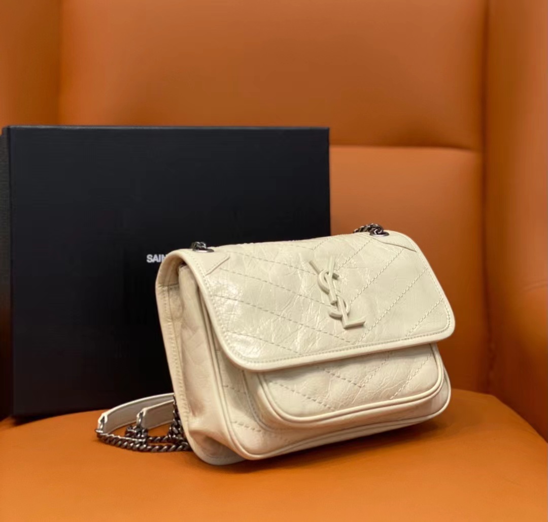 Wholesale Luxury Ysl Saint Laurent Niki Baby Mini Quilted Crinkled Glossed-Leather Shoulder Bag 6331600En04 - Image 4
