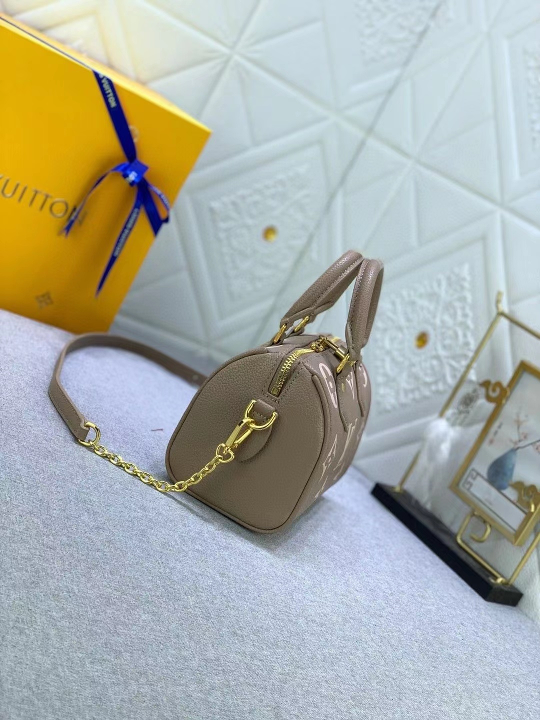 Wholesale Luxury Louis Vuitton Speedy Bandoulière 20 Bicolor Monogram Empreinte Leather M46575 - Image 5