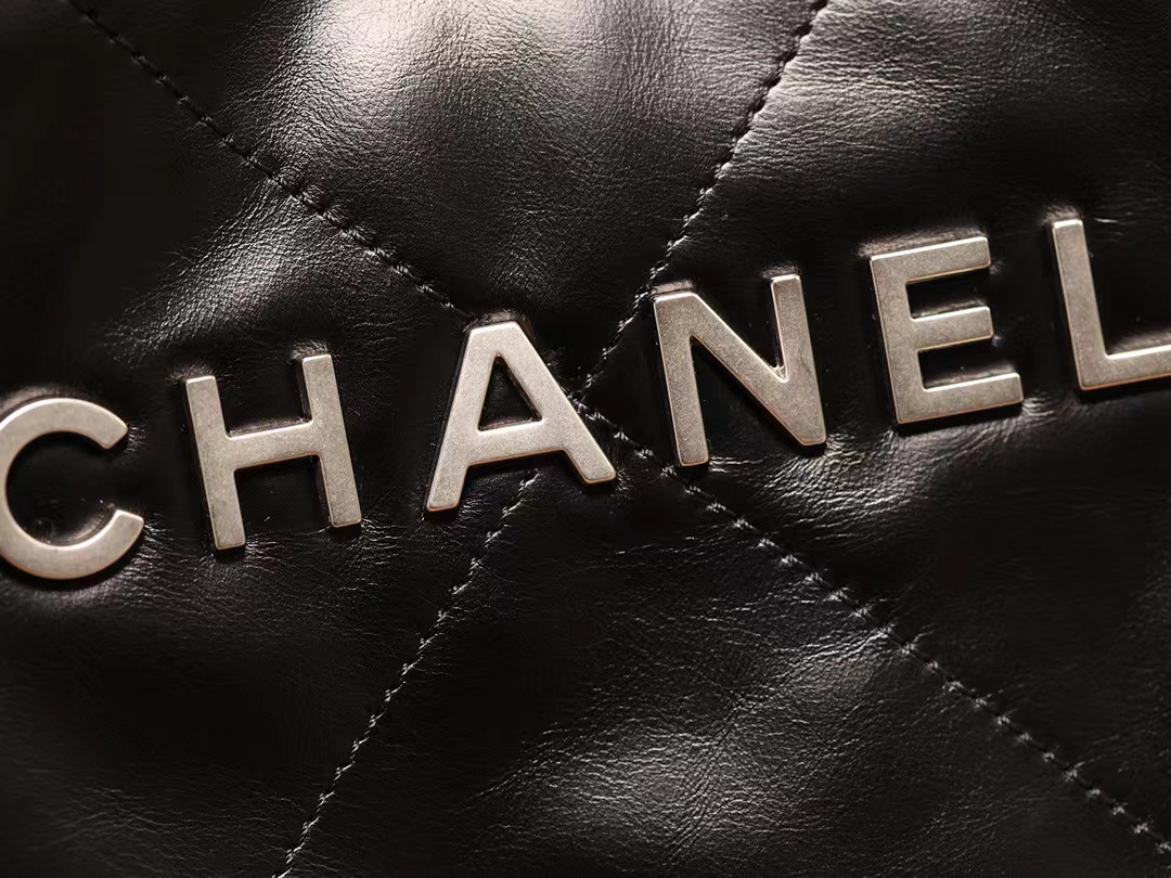 Wholesale Luxury Chanel 22 Handbag Black With Silver Metal Chain - Image 3