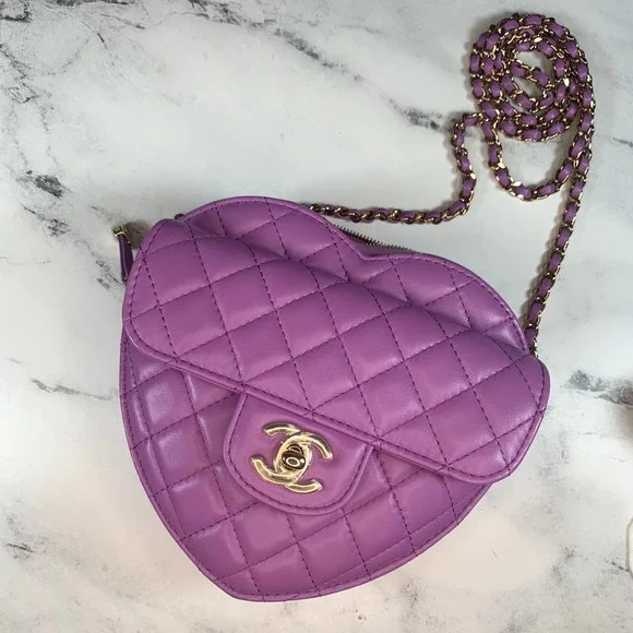Wholesale Luxury Chanel Heart Zipped Arm Coin Purse 22S Purple/Black Ap2786