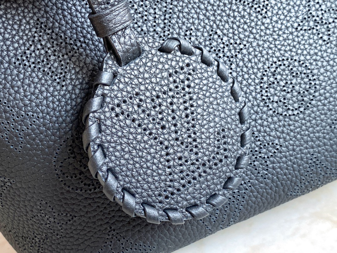 Wholesale Luxury Louis Vuitton Blossom Pm M21848 - Image 4