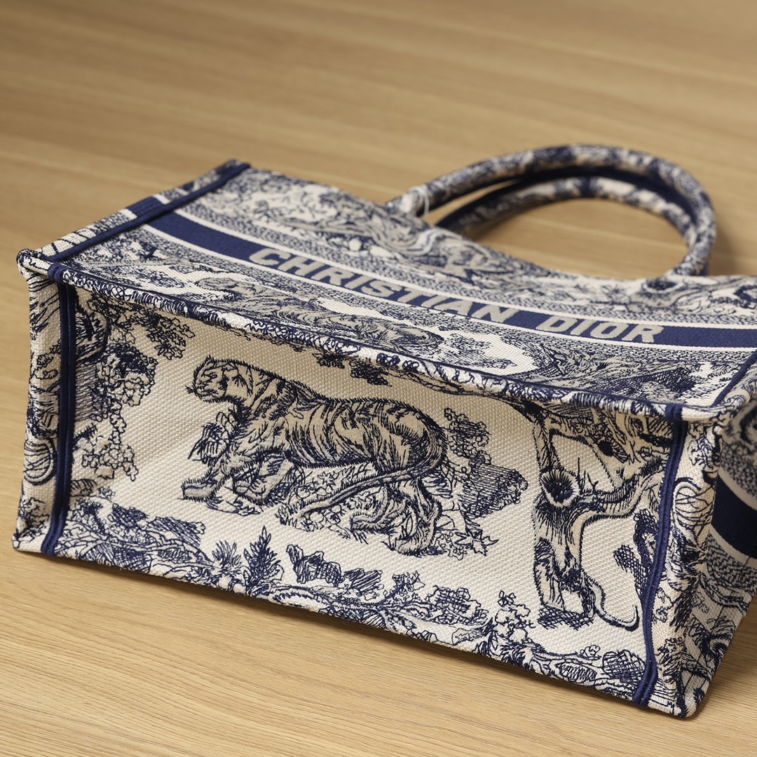 Wholesale Luxury Dior Medium Book Tote Blue Toile De Jouy Embroidery M1295Ztdt_M808 - Image 5