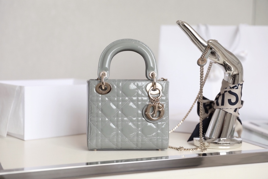 Wholesale Luxury Dior Mini Lady Dior Bag Cloud Blue Patent Cannage Calfskin M0505Owcb_M81B - Image 9