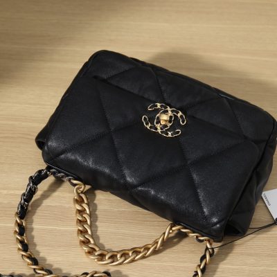 Alternative view of Wholesale Luxury Chanel Cf 19 Black Handbag
