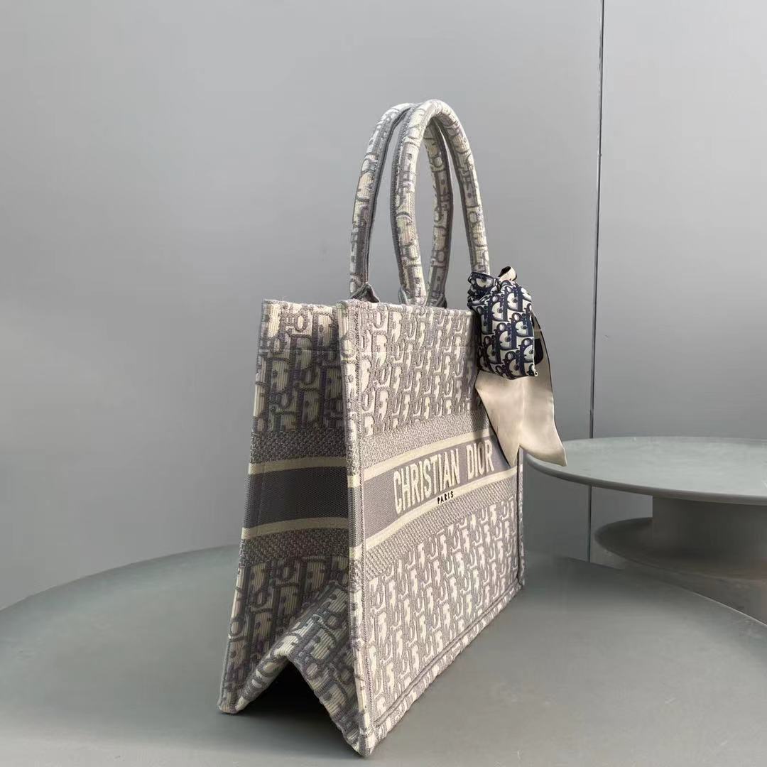 Wholesale Luxury Dior Book Tote Medium Gray Dior Oblique Embroidery M1296Zriw_M932 - Image 7