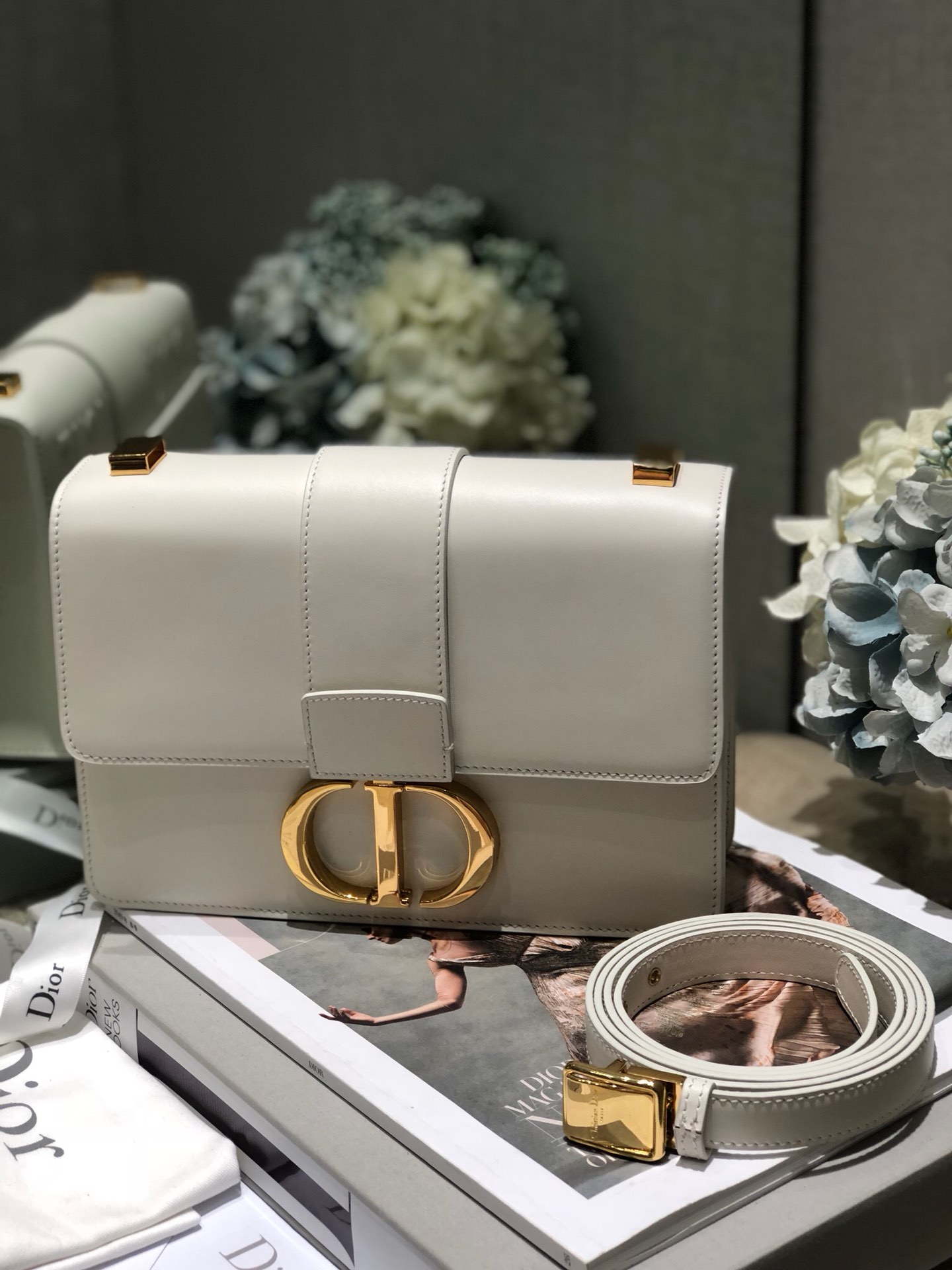Wholesale Luxury Dior30 Montaigne Bag Latte Box Calfskin - Image 4