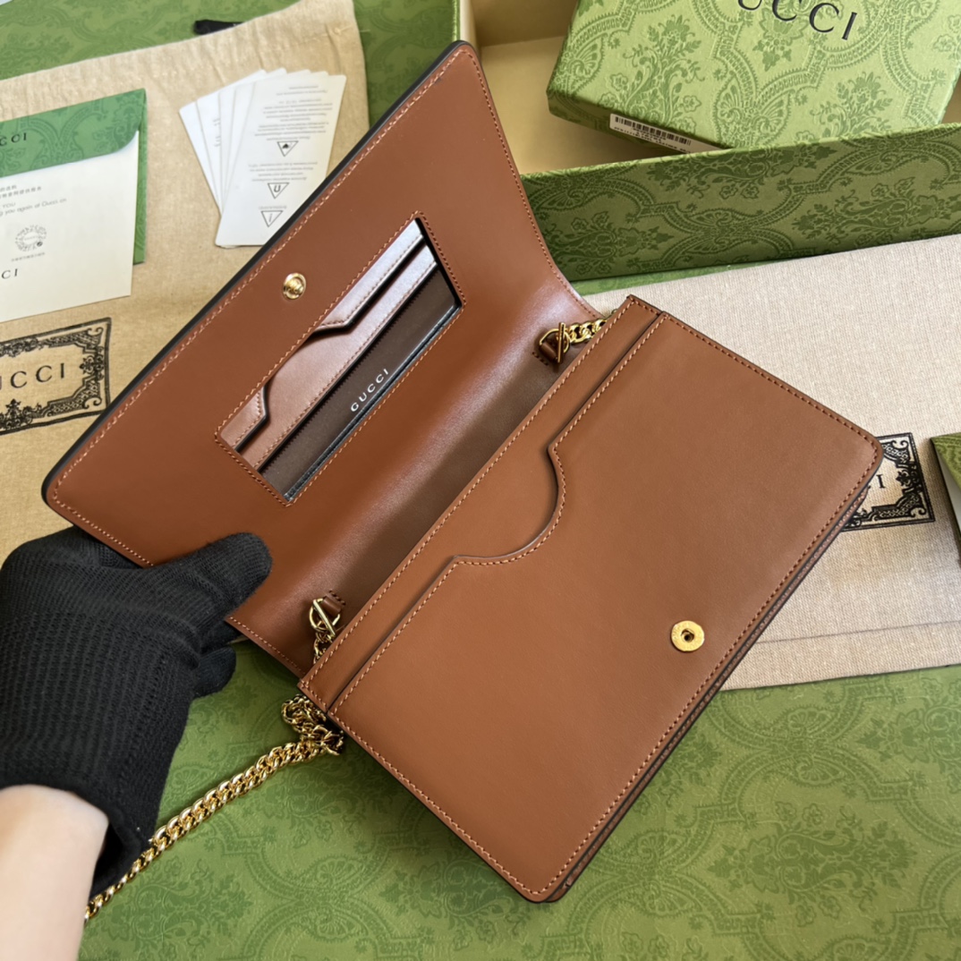Wholesale Luxury Gucci Gg Matelasse Chain Wallet 723788 - Image 4