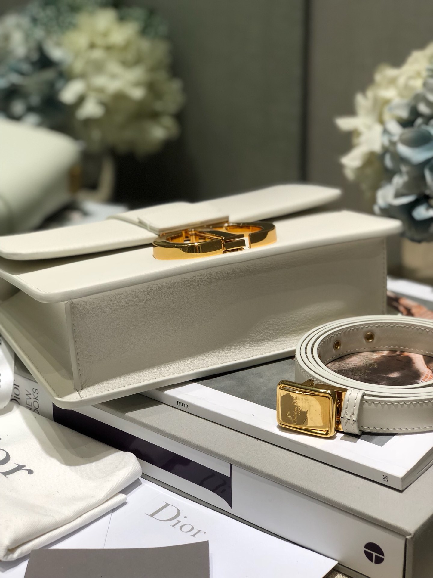 Wholesale Luxury Dior30 Montaigne Bag Latte Box Calfskin - Image 3