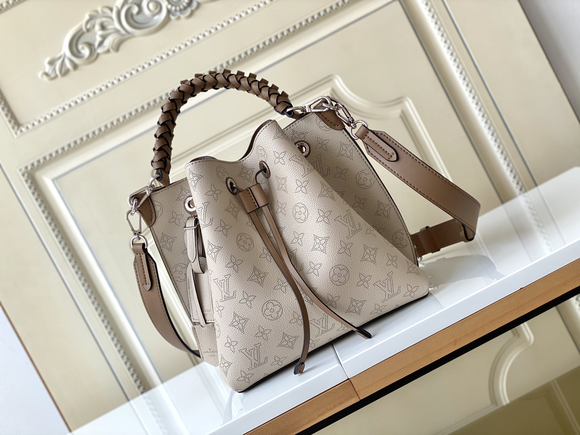 Wholesale Luxury Louis Vuitton Muria M55799