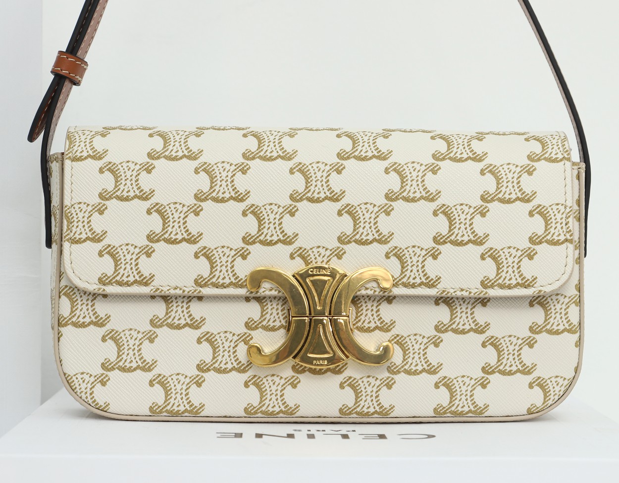 Wholesale Luxury Celine Classique Triomphe Bag - Image 8