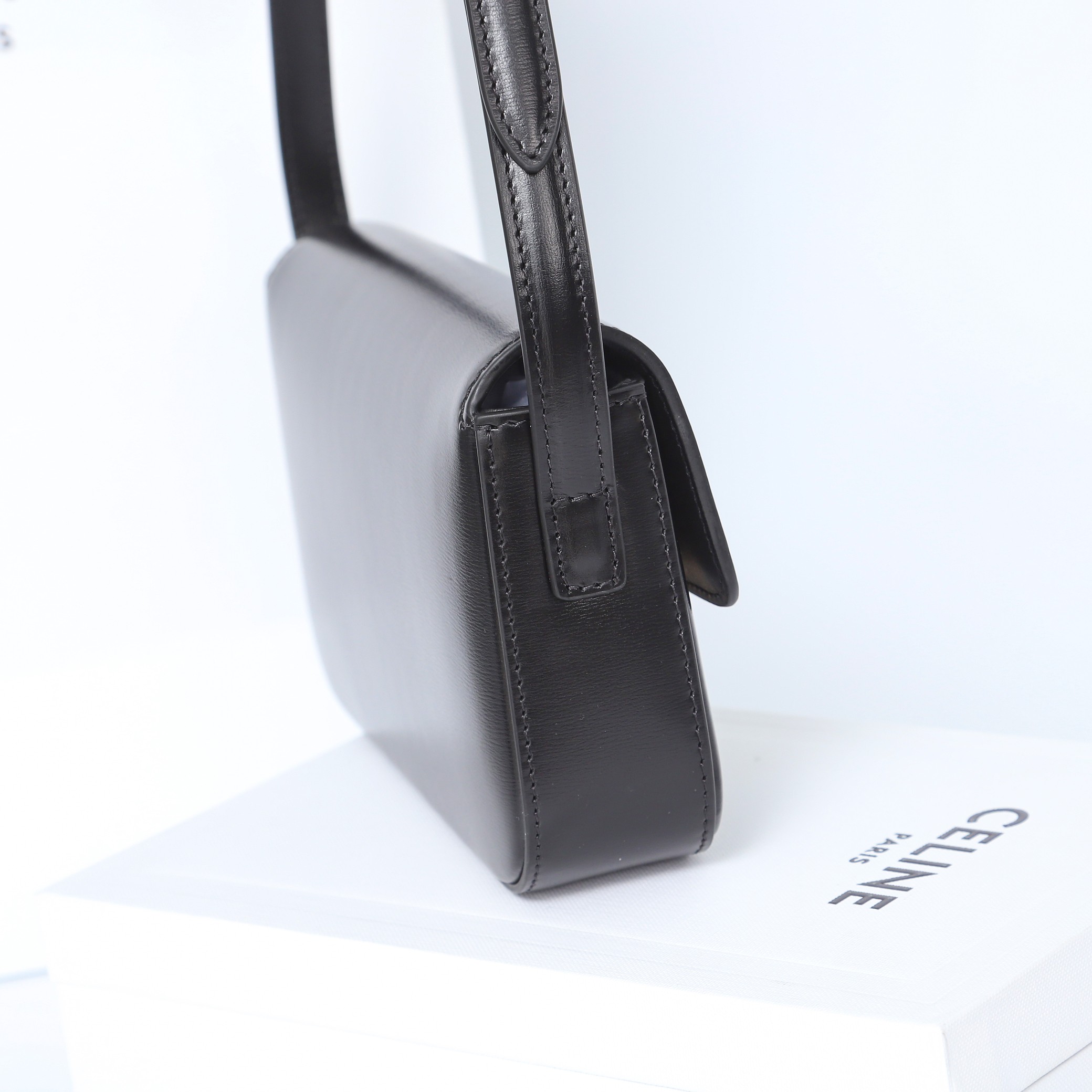 Wholesale Luxury Celine Triomphe Shoulder - Image 3