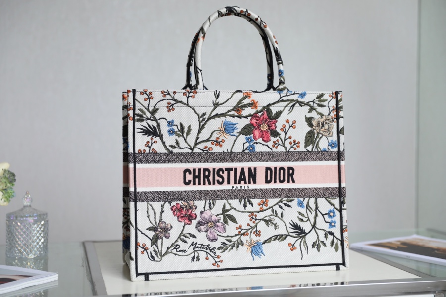 Wholesale Luxury Dior Book Tote White Multicolor Dior Petites Fleurs Embroidery - Image 9