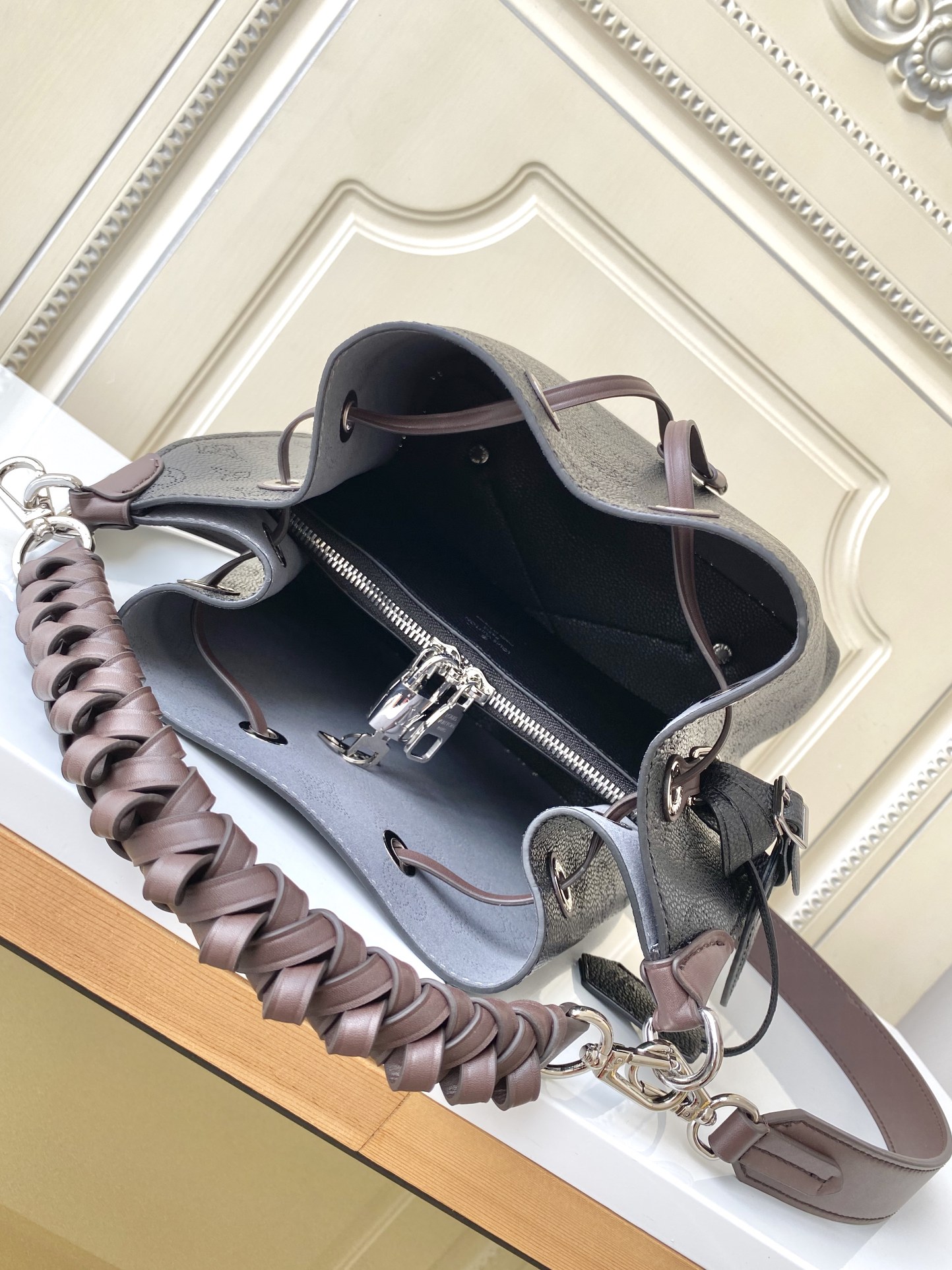Wholesale Luxury Louis Vuitton Muria M55800 - Image 3
