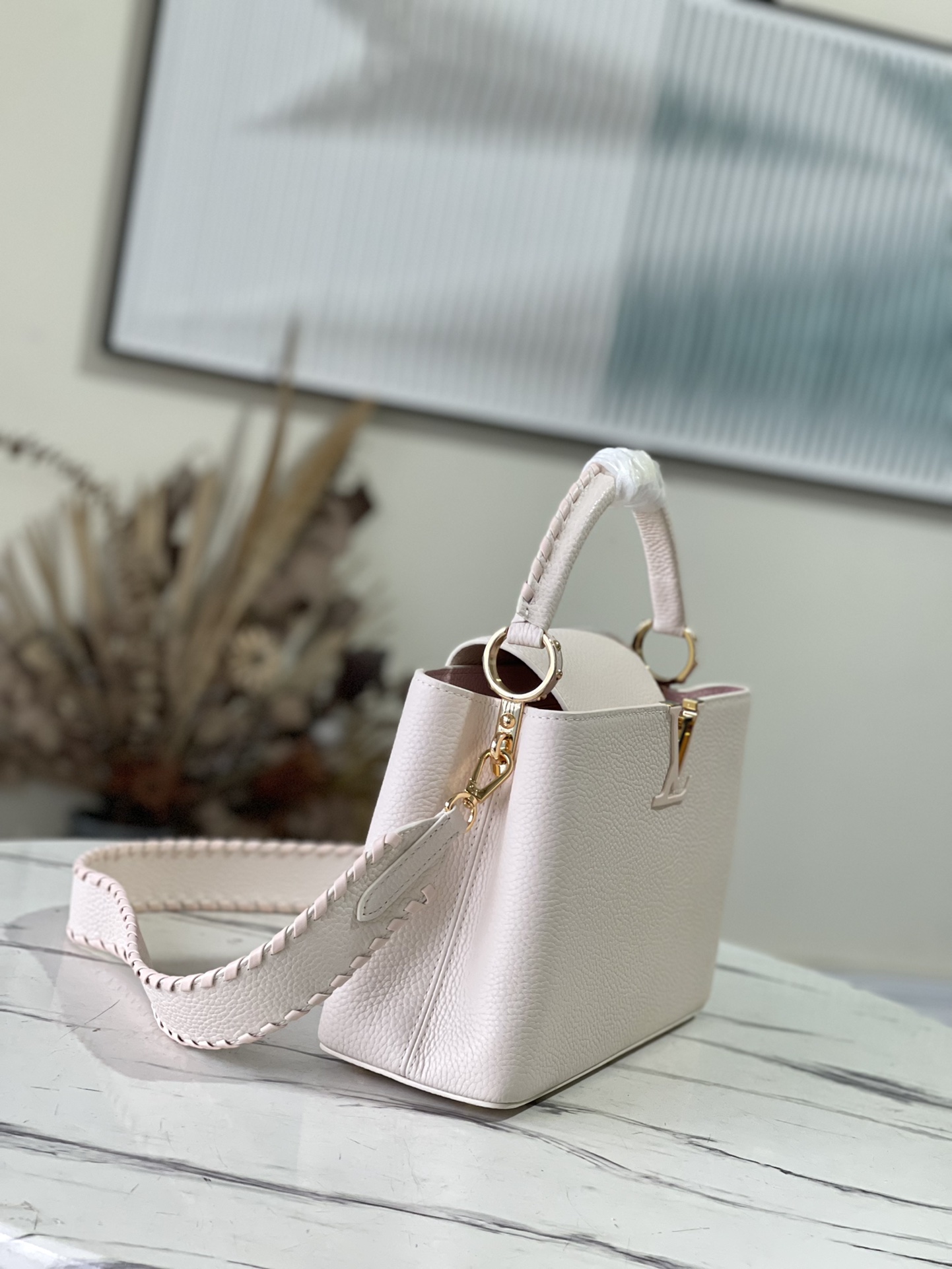 Wholesale Luxury Louis Vuitton Z Capucines Mm M21127 - Image 7