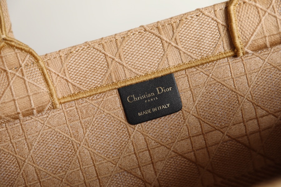 Wholesale Luxury Dior Book Tote Natural Cannage Raffia - Image 3