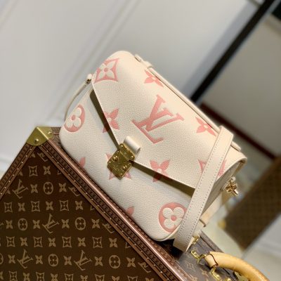 Wholesale Luxury Louis Vuitton Pochette Metis M45573