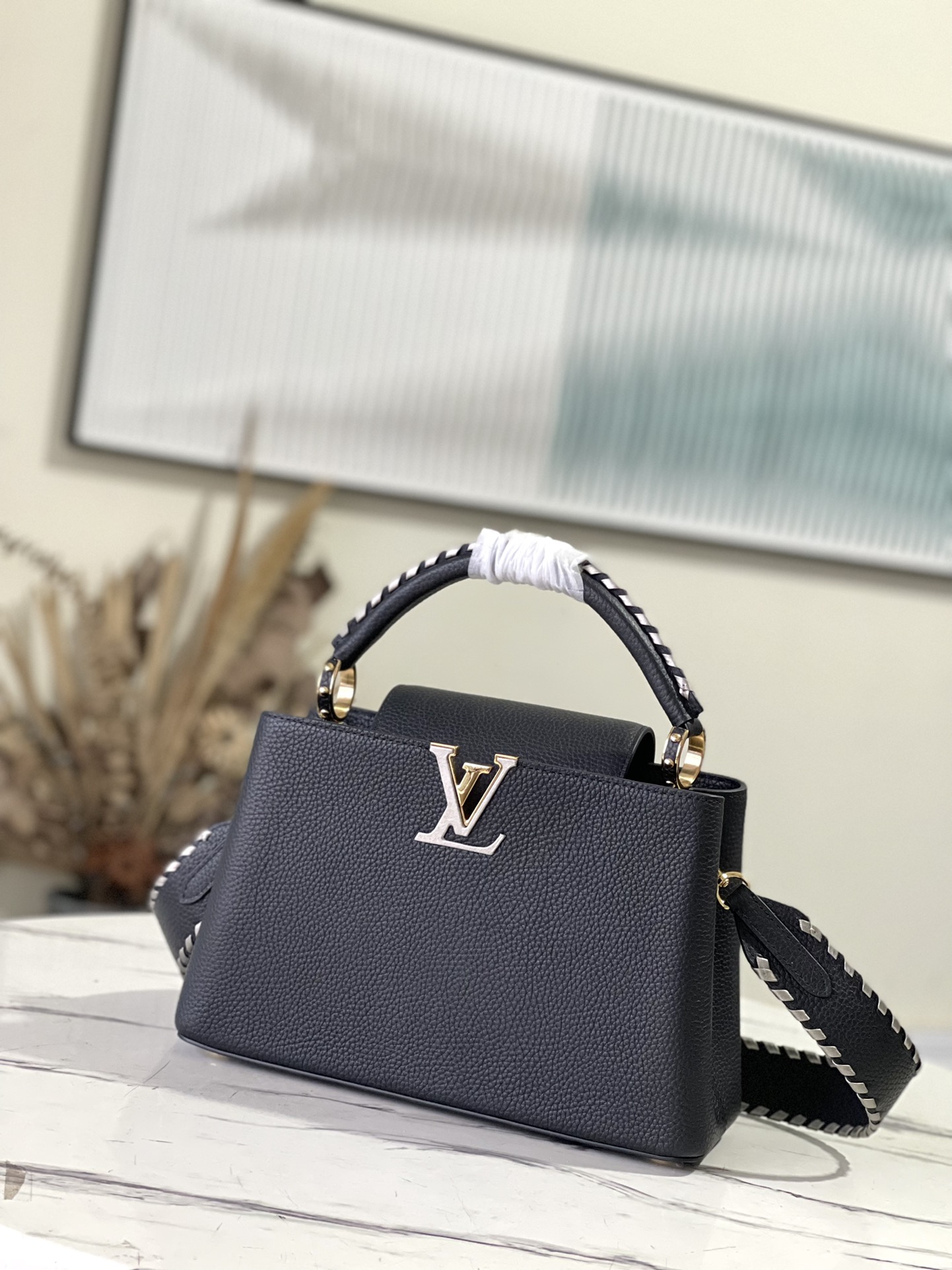 Wholesale Luxury Louis Vuitton Z Capucines Mm M21121