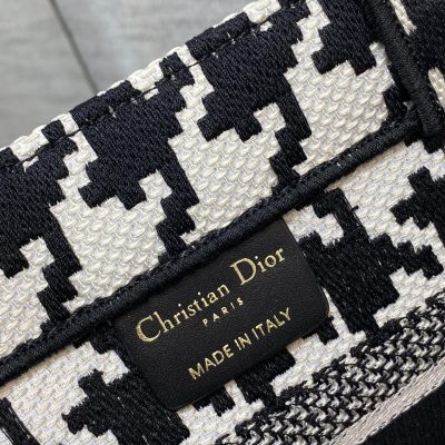 Alternative view of Wholesale Luxury Dior Book Tote Medium Black Macro Houndstooth Embroidery M1296Ztqt_M911