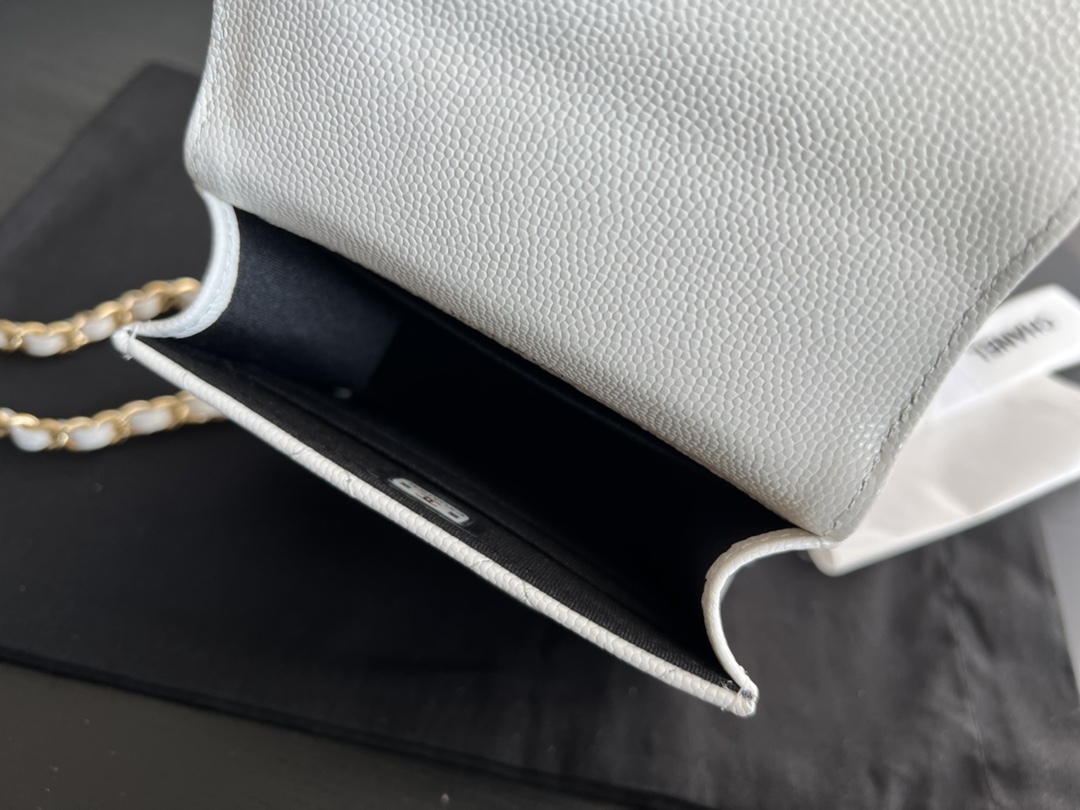 Wholesale Luxury Chanel Clutch With Chain - Image 2
