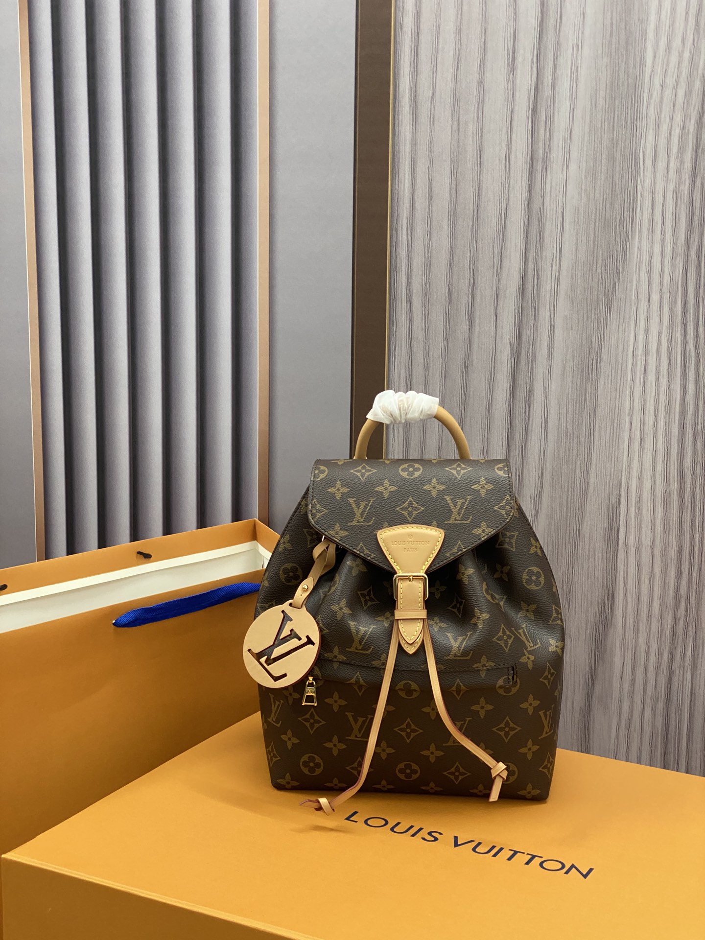Wholesale Luxury Louis Vuitton Montsouris Pm M45501
