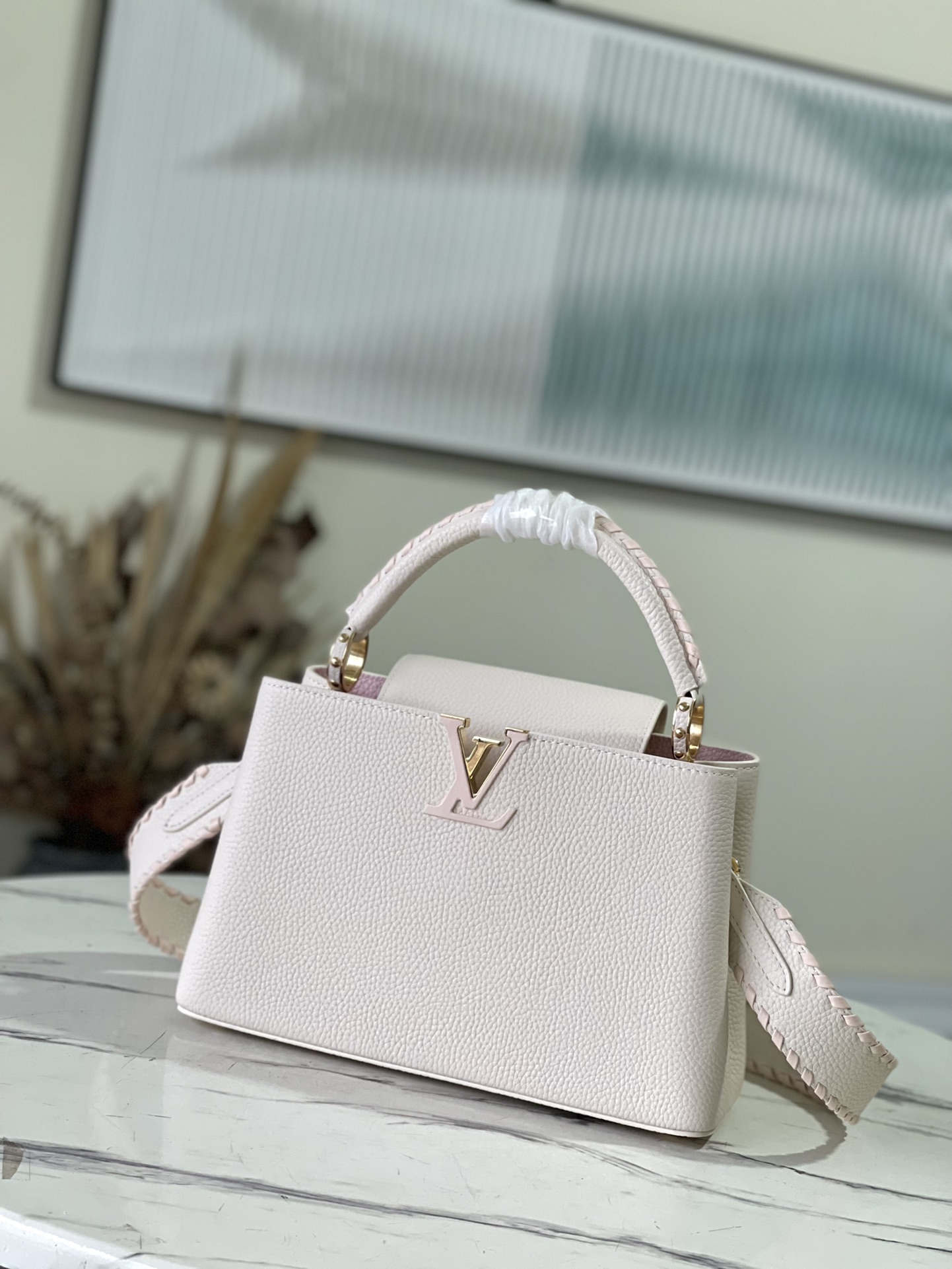Wholesale Luxury Louis Vuitton Z Capucines Mm M21127