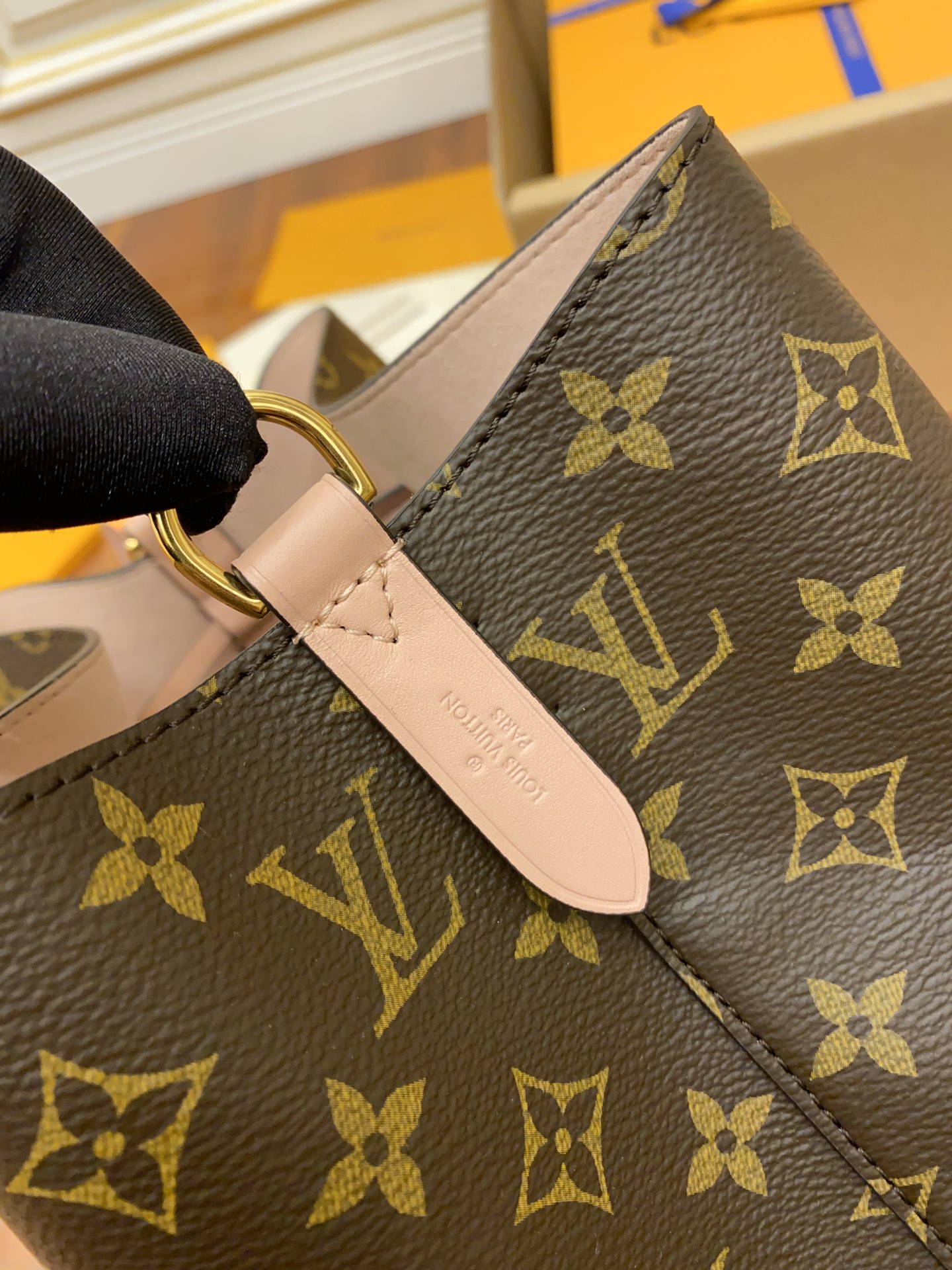 Wholesale Luxury Louis Vuitton Neonoe Mm M44022 - Image 3
