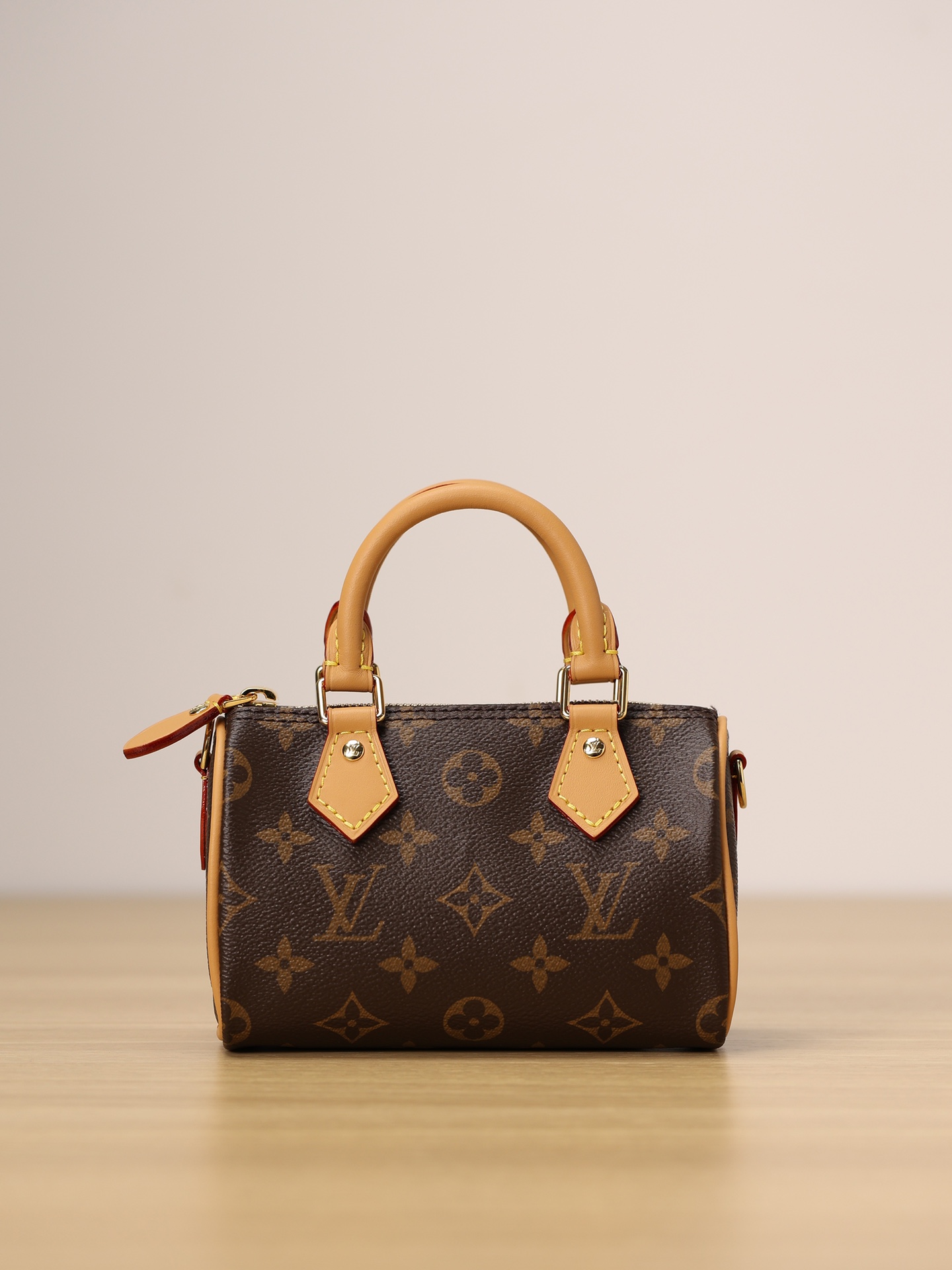 Wholesale Luxury Louis Vuitton Monogram Canvas Nano Speedy M81085