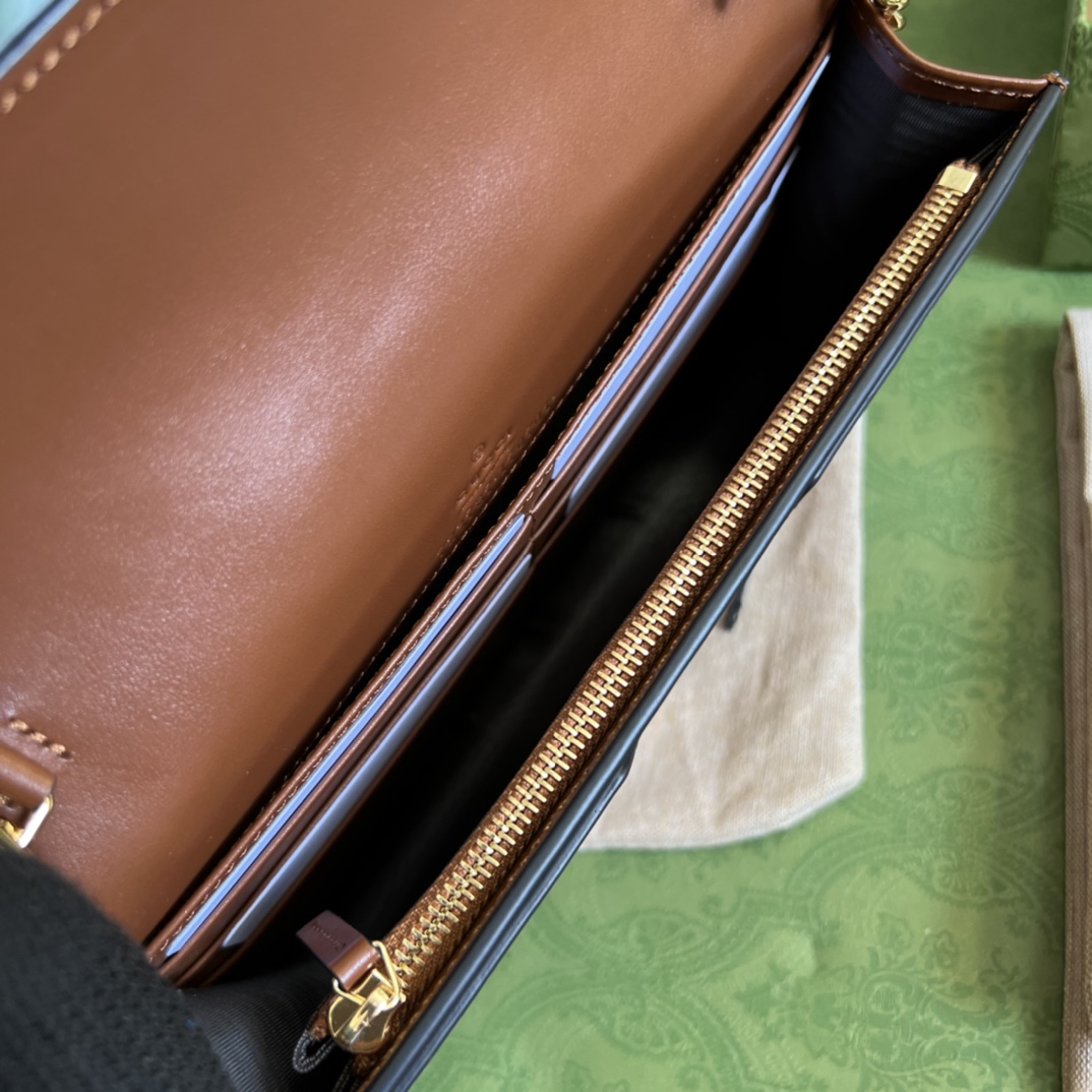 Wholesale Luxury Gucci Gg Matelasse Chain Wallet 723788 - Image 7