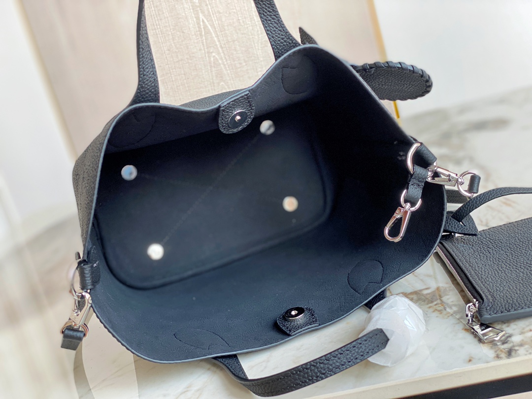 Wholesale Luxury Louis Vuitton Blossom Pm M21848 - Image 2