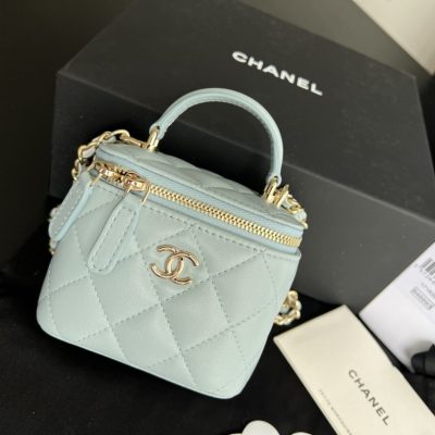 Wholesale Luxury Chanel 22 Cyanine Ap2198