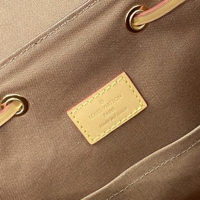 Alternative view of Wholesale Luxury Louis Vuitton Montsouris Pm M45501