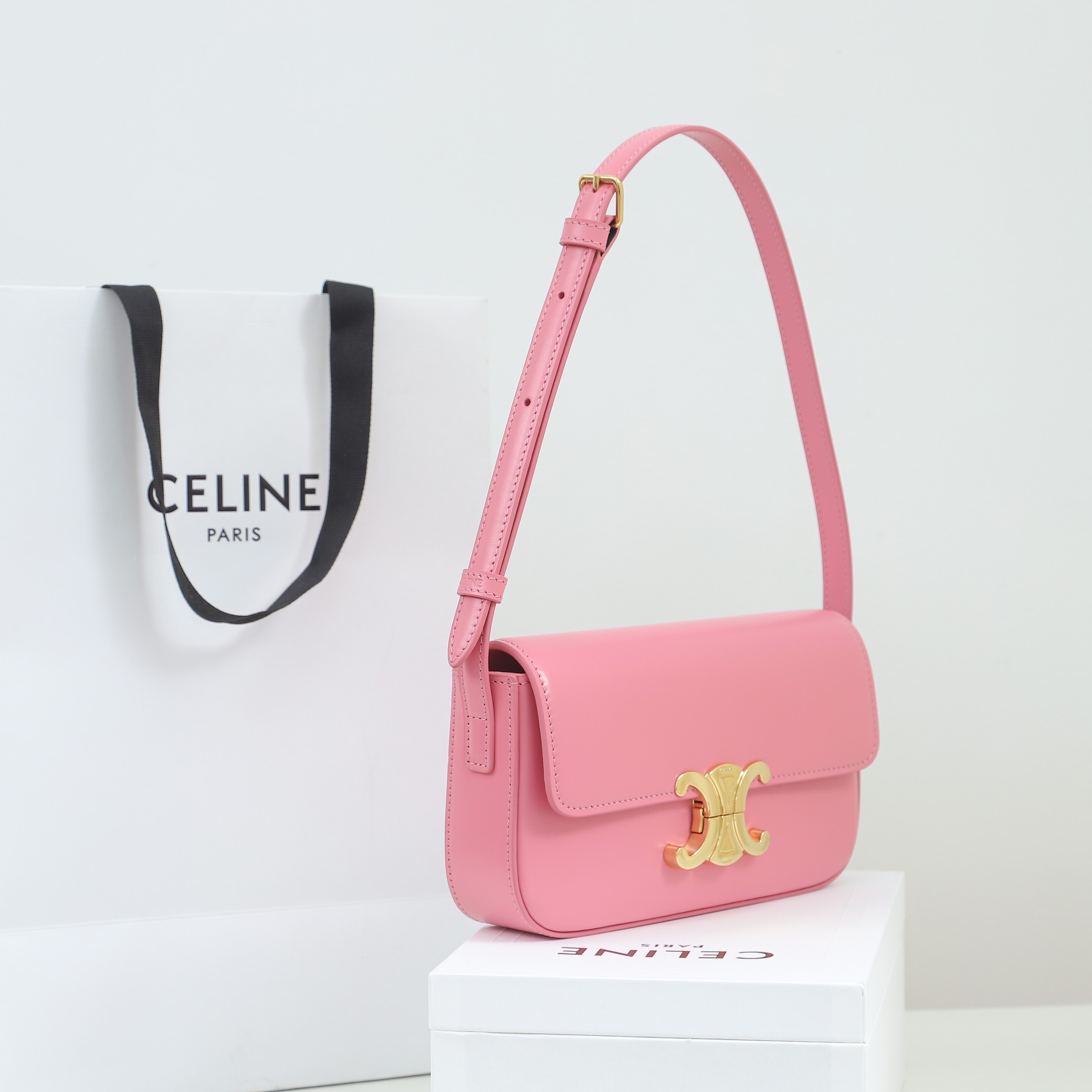 Wholesale Luxury Celine Shoulder Bag Triomphe In Shiny Calfskin Pink - Image 5