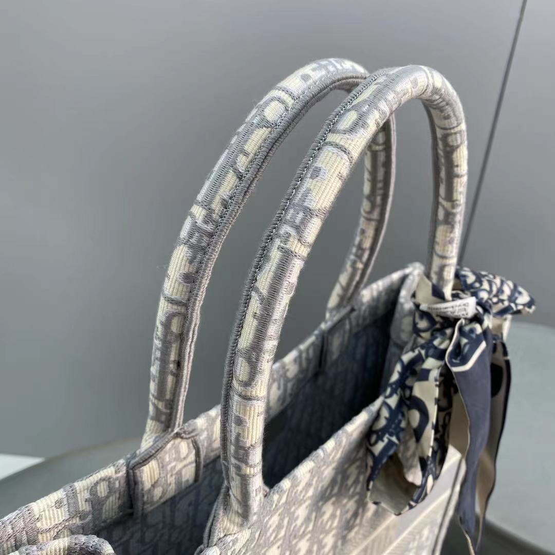 Wholesale Luxury Dior Book Tote Medium Gray Dior Oblique Embroidery M1296Zriw_M932 - Image 3