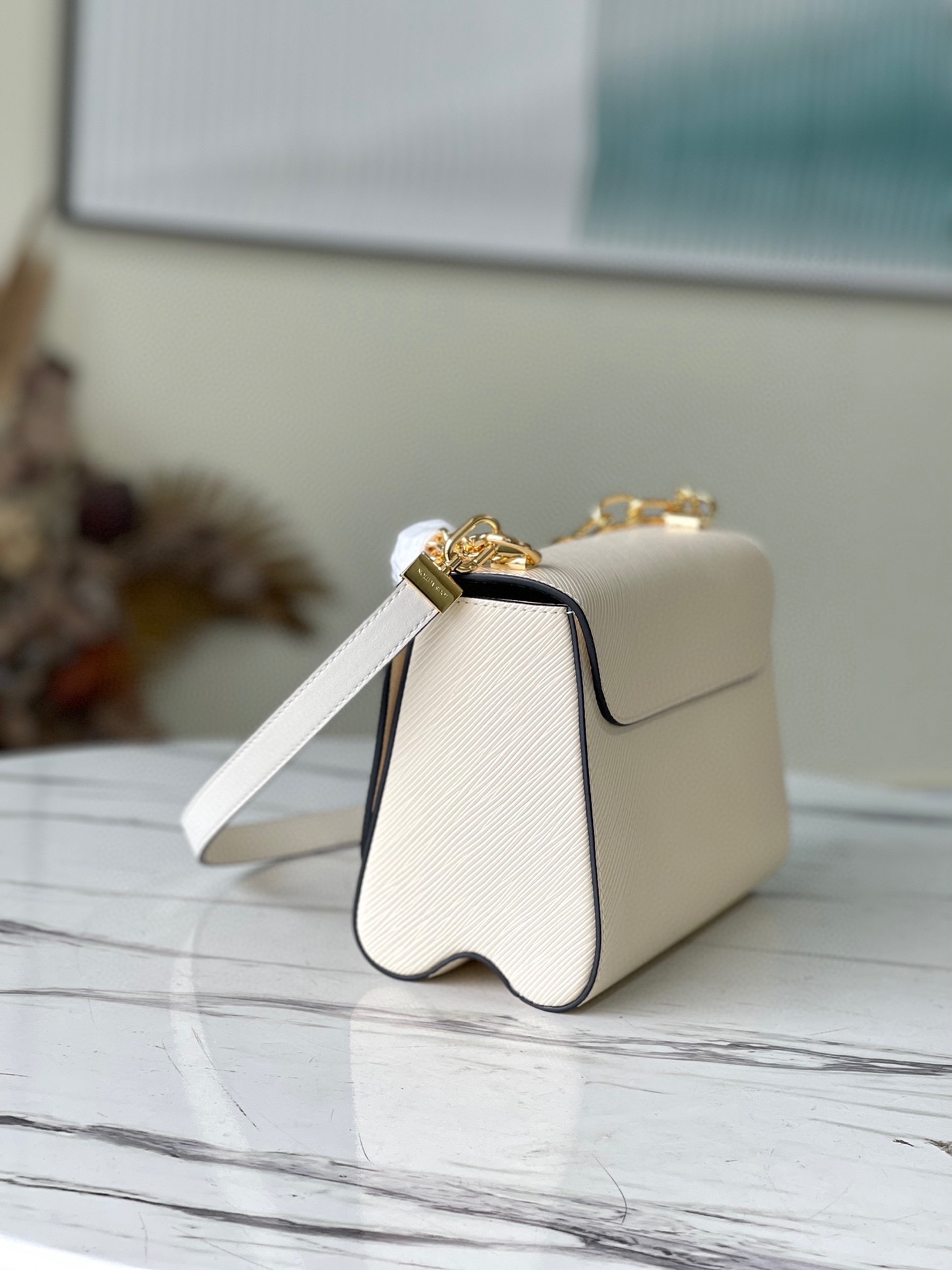 Wholesale Luxury Louis Vuitton Twist Mm M59403 - Image 9