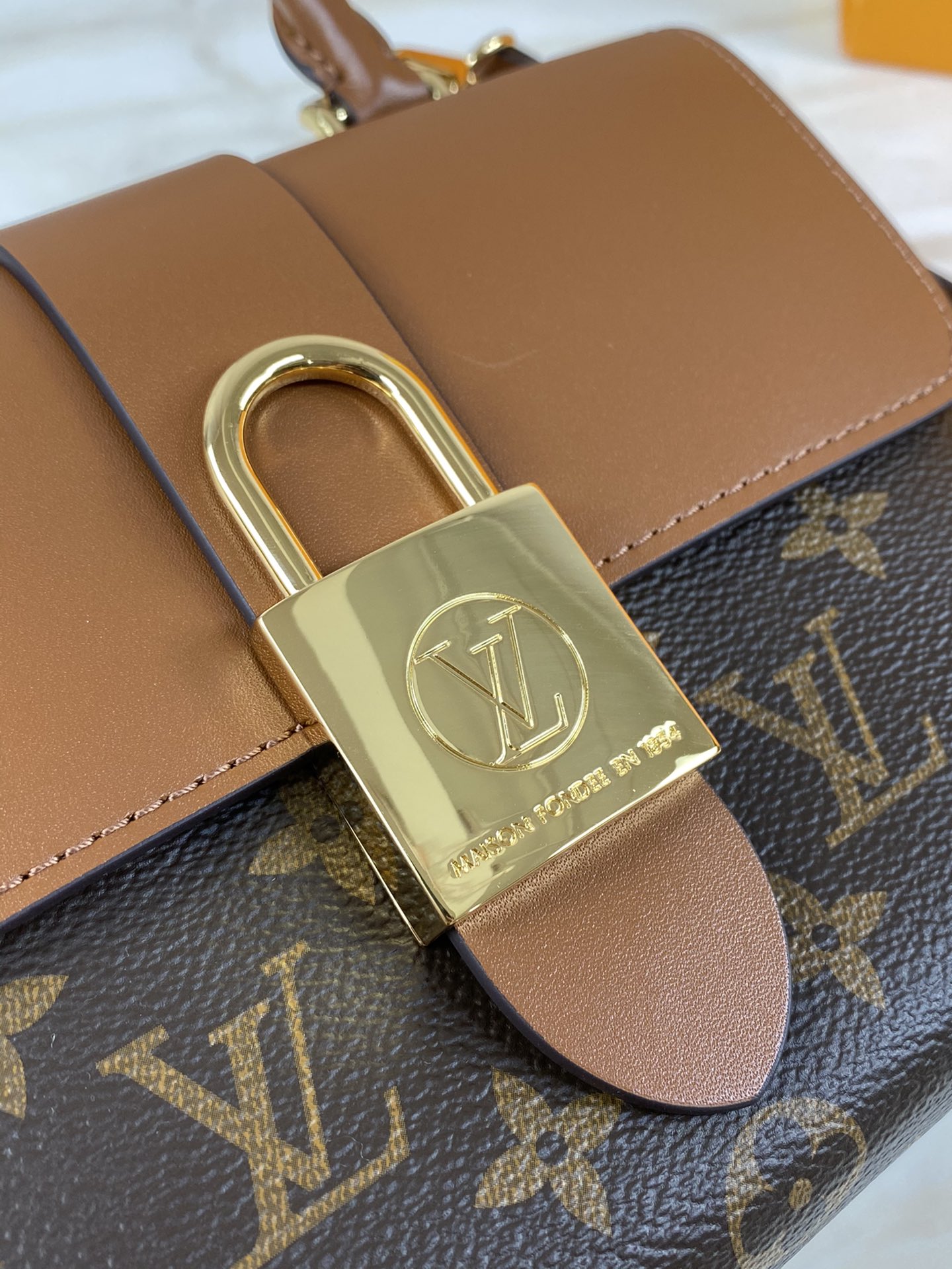Wholesale Luxury Louis Vuitton Locky Bb M44654 - Image 7