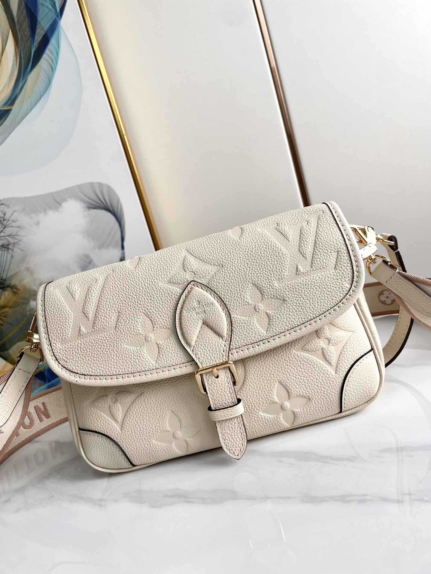 Wholesale Luxury Louis Vuitton Diane M46388 - Image 8
