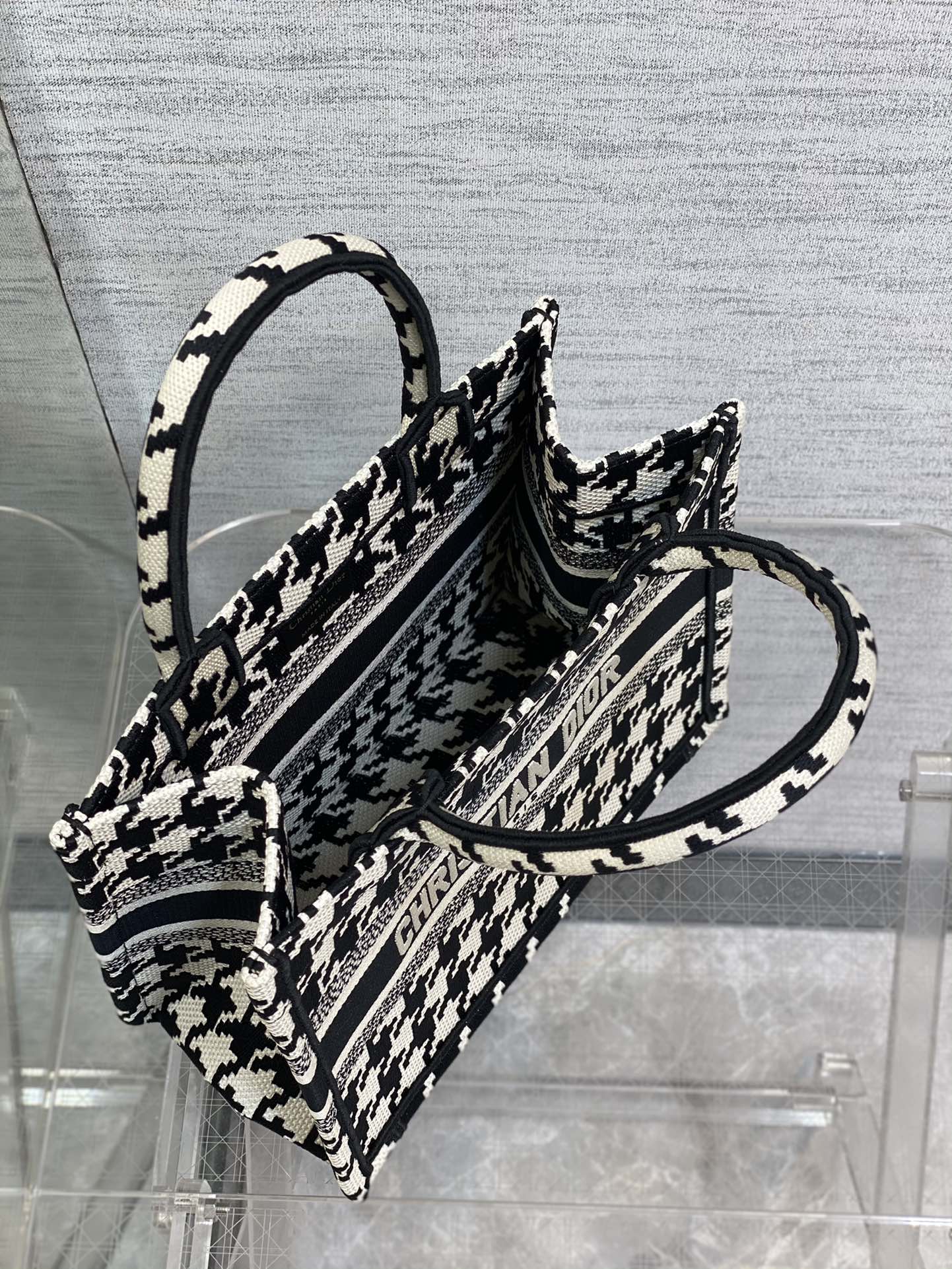 Wholesale Luxury Dior Book Tote Medium Black Macro Houndstooth Embroidery M1296Ztqt_M911 - Image 3