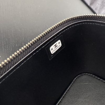 Alternative view of Wholesale Luxury Chanel Vanity Case Black Ap3204