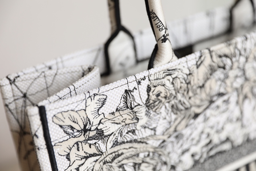 Wholesale Luxury Dior Book Tote Pink Toile De Jouy Embroidery - Image 6